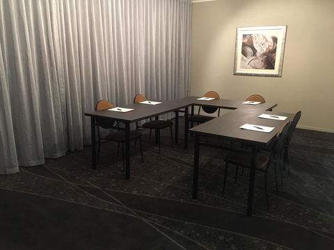Mercure Albury - Accommodation Europe 40