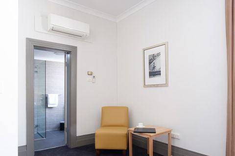 Royal Exhibition Hotel - Events Australia 21