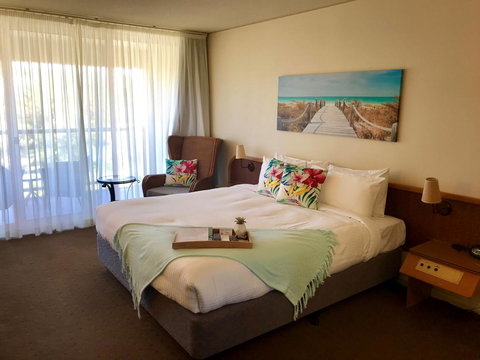 Charlesworth Bay Beach Resort - Tourism Bookings 2