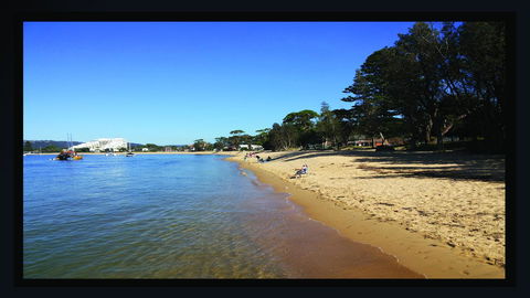 BASE Holidays - Ettalong Beach Premium Apartments - Events Australia 1