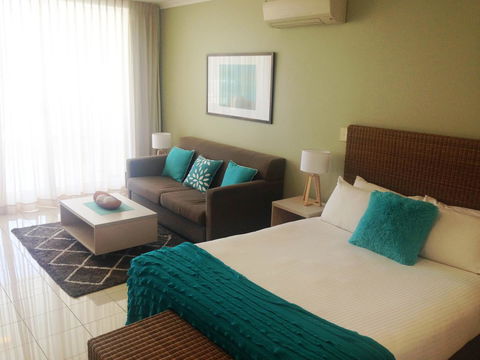 BASE Holidays - Ettalong Beach Premium Apartments - Events Australia 34