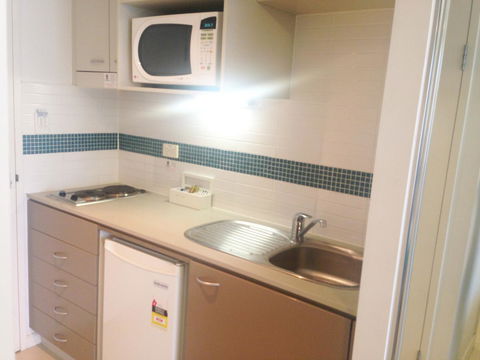 BASE Holidays - Ettalong Beach Premium Apartments - Events Australia 23