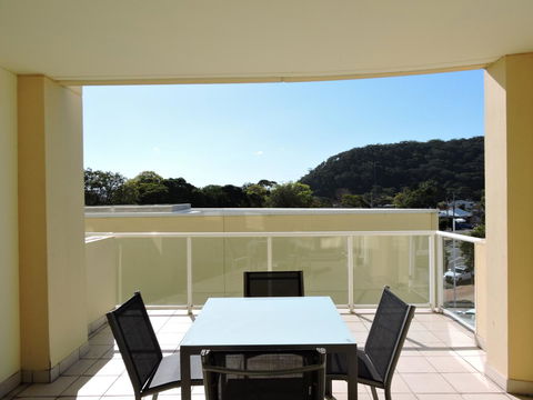 BASE Holidays - Ettalong Beach Premium Apartments - Events Australia 12
