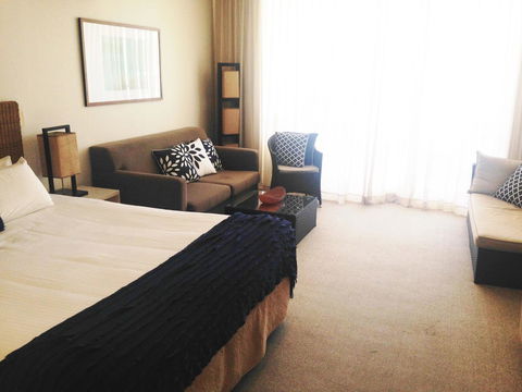 BASE Holidays - Ettalong Beach Premium Apartments - Events Australia 26
