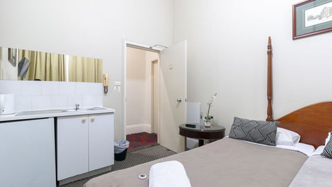 Woolbrokers Hotel - Tourism Bookings 44