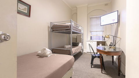 Woolbrokers Hotel - Tourism Bookings 4