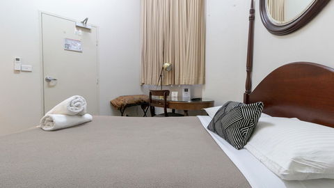 Woolbrokers Hotel - Tourism Bookings 36