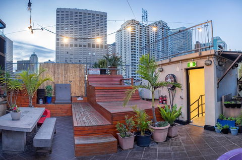 Big Backpackers Hostel - Tourism Bookings 12