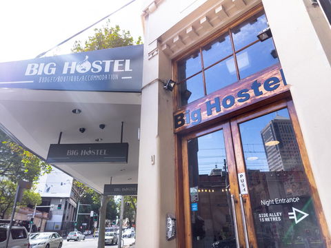 Big Backpackers Hostel - Tourism Bookings 36