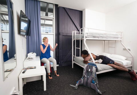 Railway Square YHA - Tourism Bookings 31