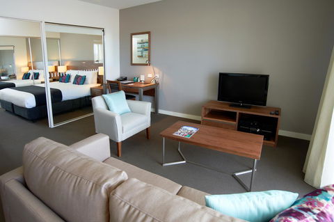 Quest Dubbo - Events Australia 23