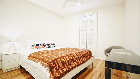 Cozy 5 Bed House In Sydney - Tourism Bookings 26