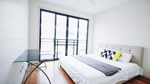 Cozy 5 Bed House In Sydney - Tourism Bookings 15