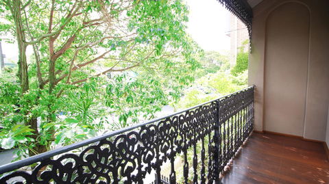 Cozy 5 Bed House In Sydney - Tourism Bookings 8