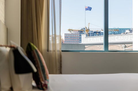 Rydges Sydney Central - Tourism Bookings 18