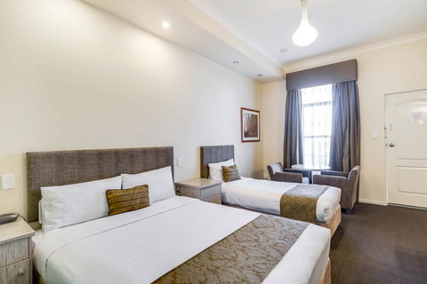 Prince Of Wales Hotel - Tourism Bookings 14