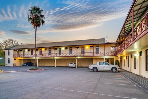 Prince Of Wales Hotel - Tourism Bookings 10
