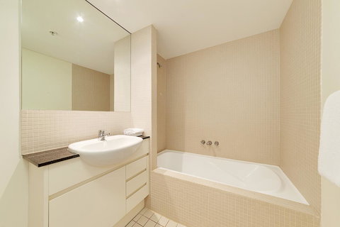 Wyndel Apartments - Apex North Sydney - Events Australia 9