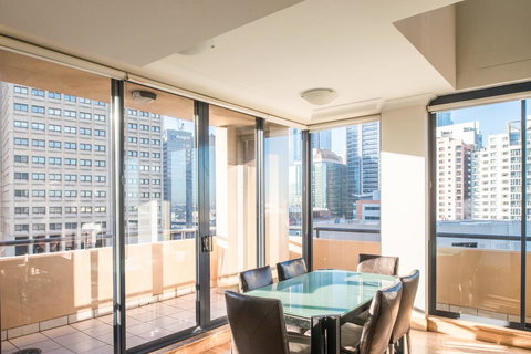 Seasons Harbour Plaza - Events Australia 11