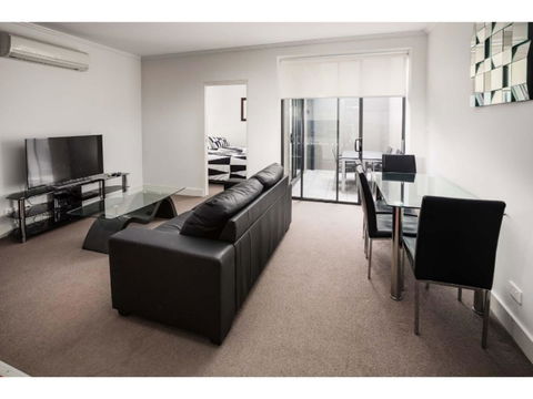 The Star Apartments - Tourism Bookings 2