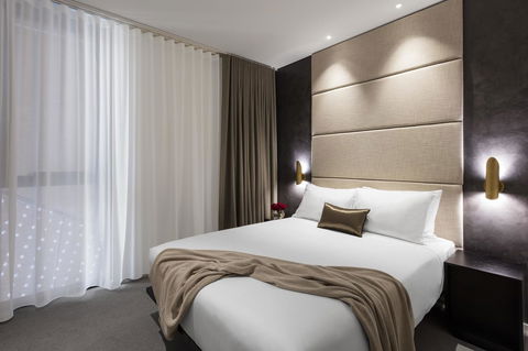 SKYE Suites Sydney - Events Australia 23