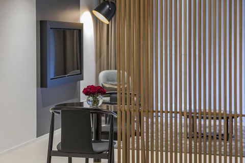 SKYE Suites Sydney - Events Australia 28