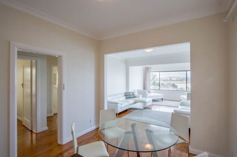 Ultimate Bondi Escape #2 - A Bondi Beach Holiday Home - Accommodation Europe 6