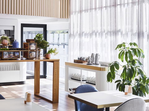 Novotel Sydney Darling Square - Tourism Bookings 37