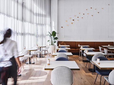 Novotel Sydney Darling Square - Tourism Bookings 38