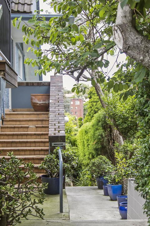 Summery, Spacious 4 Bed Home In Kurraba Point - Tourism Bookings 15
