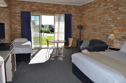 Mollymook Surfbeach Motel & Apartments - Events Australia 1