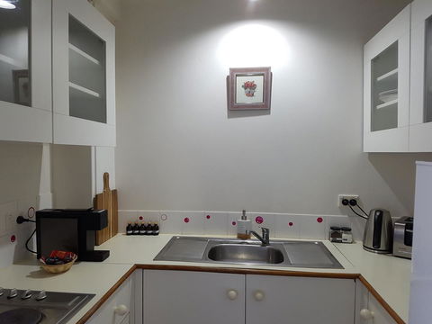 Paxsafe Sydney Hyde Park Budget Apartments - Events Australia 12