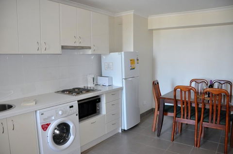 Accommodation Sydney - Hyde Park Plaza 38 College St Sydney - Tourism Bookings 11