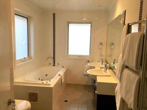 Encore Apartments - Accommodation Europe 3