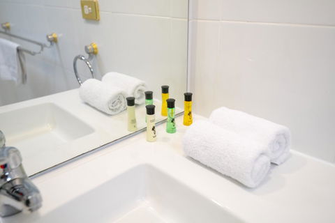 Castle Serviced Apartments - Tourism Bookings 25