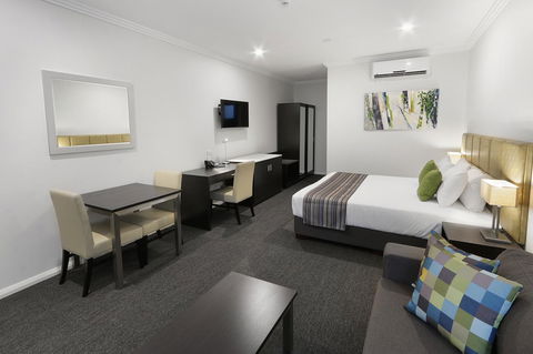 Best Western Plus Bolton On The Park - Tourism Bookings 8