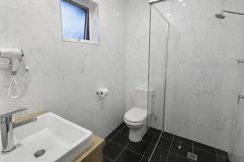 Best Western Plus Bolton On The Park - Tourism Bookings 26