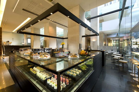 Hilton Sydney - Tourism Bookings 9