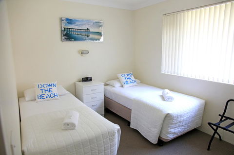 Beach House Holiday Apartments - Tourism Bookings 24