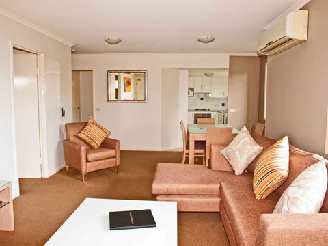South Pacific Apartments - Tourism Bookings 14