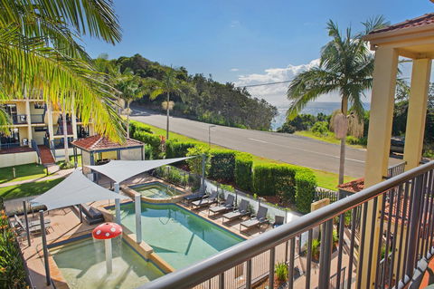 South Pacific Apartments - Tourism Bookings 4