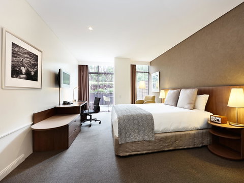 Hotel Urban St Leonards - Events Australia 12