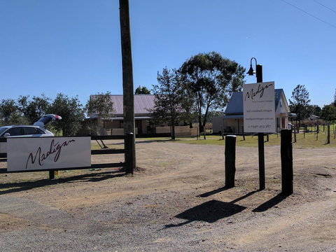 Madigan Wine Country Cottages - Accommodation Europe 3