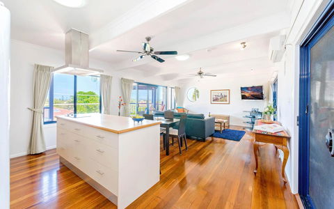 Coast Yamba - Adults Only - Tourism Bookings 10
