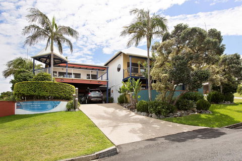 Coast Yamba - Adults Only - Tourism Bookings 27