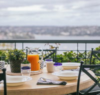 Private Room - luxury Mosman home - Events Australia