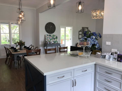 Chanticleer Gardens Barn Cottage With A Pool - Tourism Bookings 27