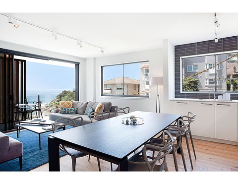 Unbelievable Luxury Apartment At The Top Of Bondi Beach - Events Australia 4