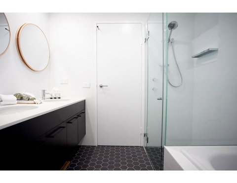 Unbelievable Luxury Apartment At The Top Of Bondi Beach - Events Australia 8