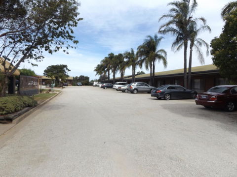 Federation Motel Resort - Corowa - Tourism Bookings 38